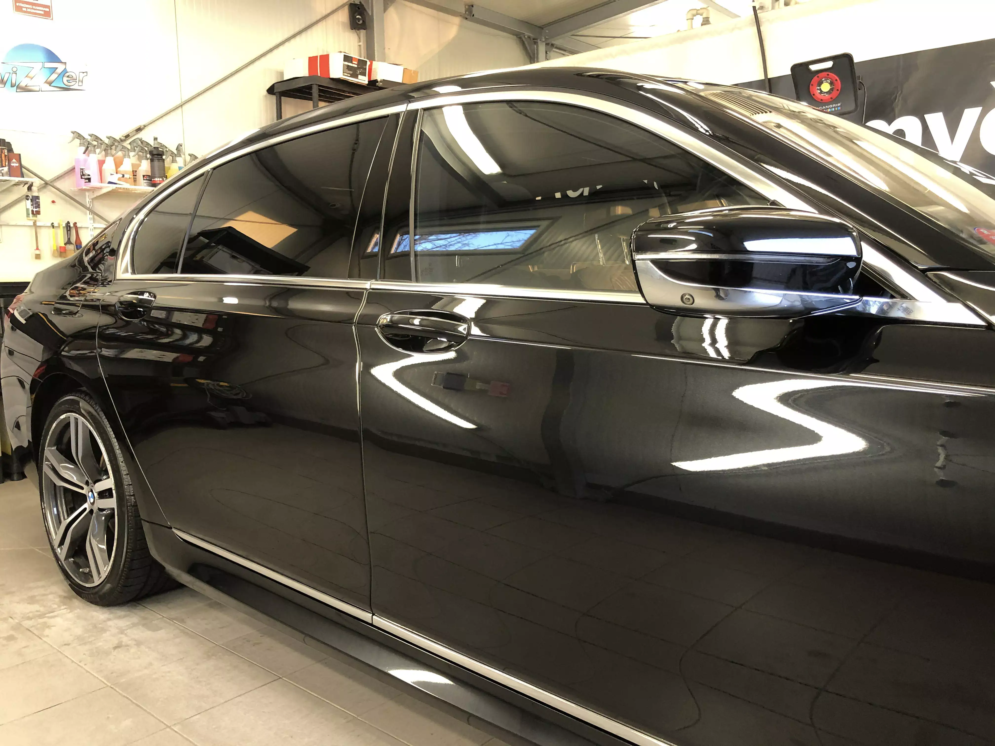 BMW 5 Series-3